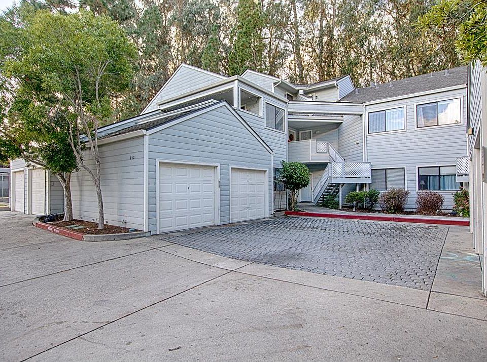 1st image of 2621 Willowbrook Ln Unit 106