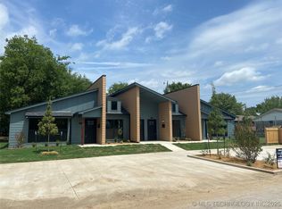 207 E 3rd St N #C, Owasso, OK 74055