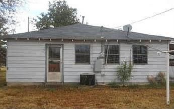 2nd image of 804 NW 109th St