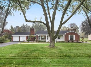 6695 W Dartmoor Rd, West Bloomfield, MI 48322