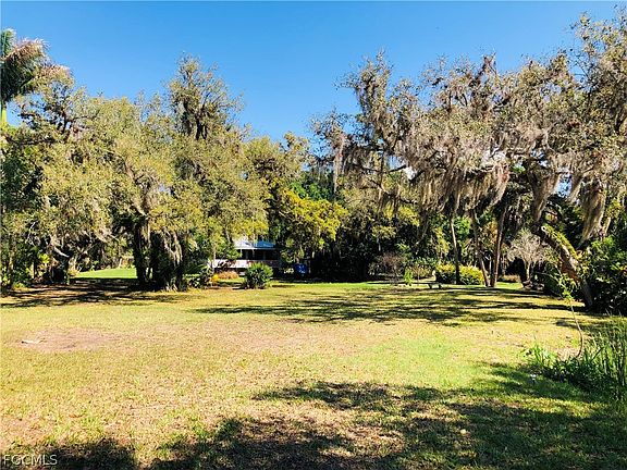 5th image of 17500 Taylor Rd