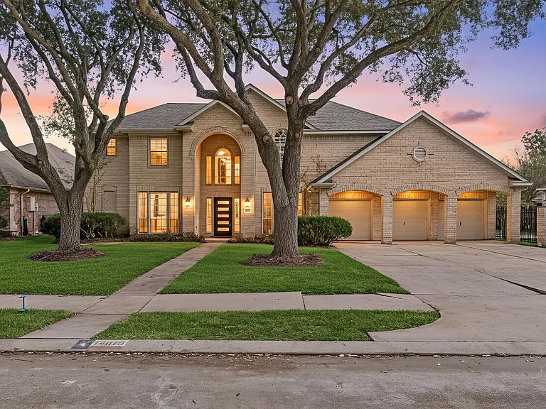 14910 Lake Woodbridge Ct — Photo 1