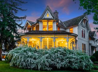 201 Mill St #W201, Excelsior, MN 55331