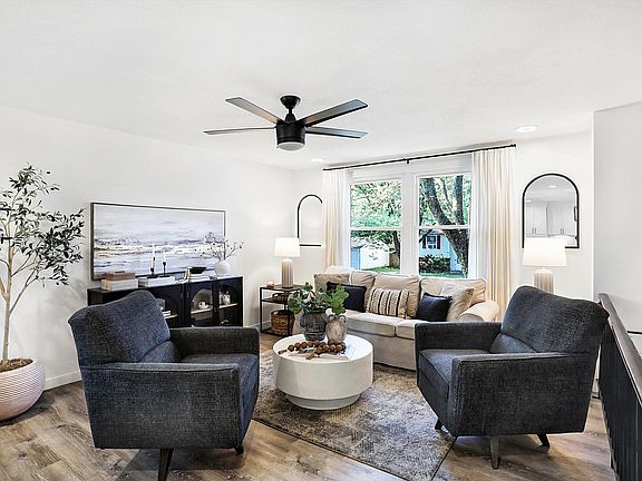 2nd image of 9002 Caminito Ct