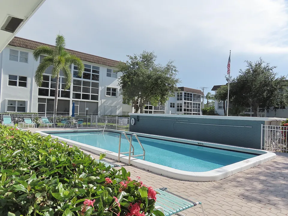 1501 S Ocean Blvd #129