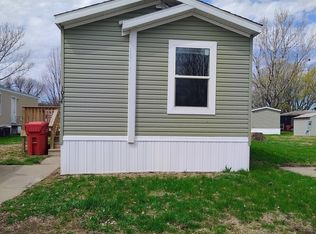 1312 Westgate Dr #1034, Vermillion, SD 57069