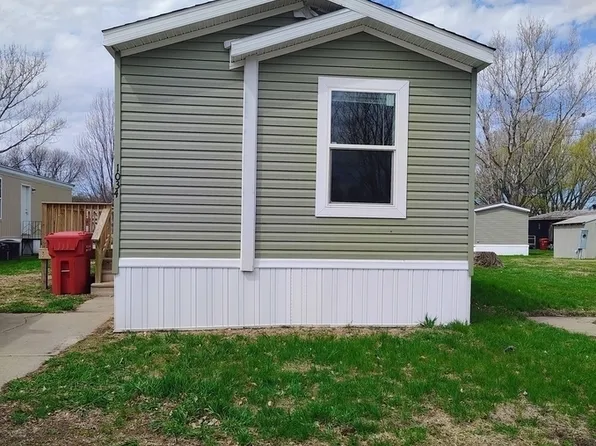 1312 Westgate Dr #1034, Vermillion, SD 57069