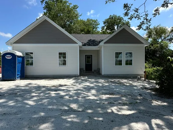 260 Drummer Kellum Road, Jacksonville, NC 28546