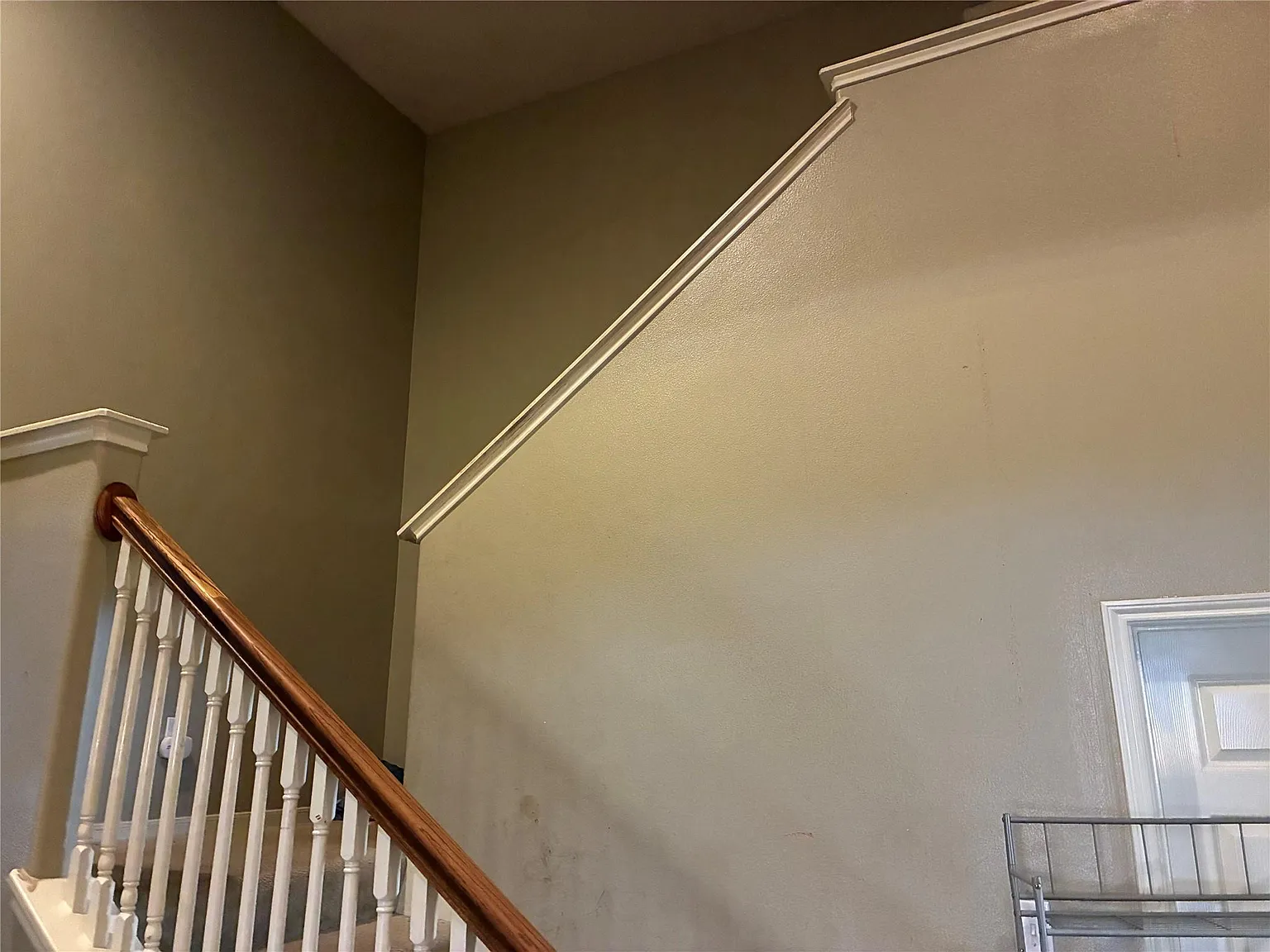5 bed, 2.5 bath, 2917 sqft, $3,400 — Photo 4