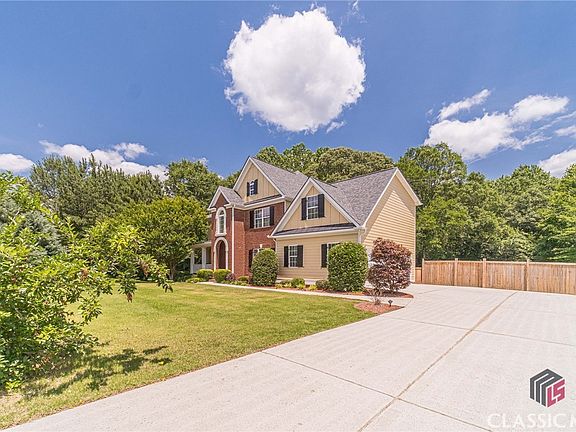 2nd image of 1208 Fairwinds Drive