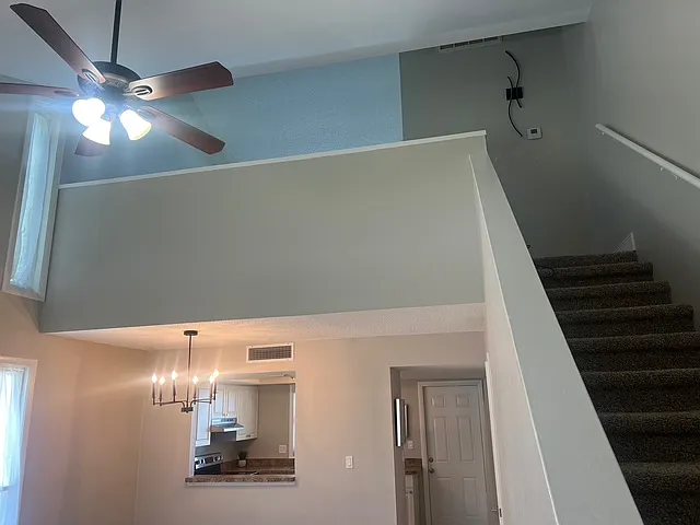 1000 Shorewinds Dr — Photo 4