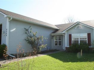8068 N Harvest Ln, Columbus, IN 47201