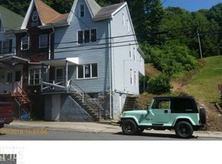 301 Nichols St, Pottsville, PA 17901