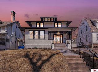 2422 Redick Ave, Omaha, NE 68112