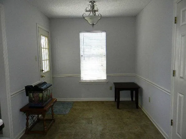 216 Northwind Dr, Marion, AR 72364