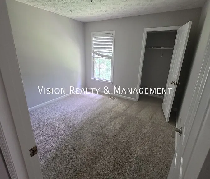 985 S Lassetter Cir — Photo 23