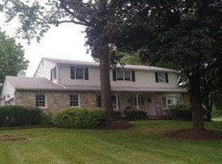 313 Pineville Rd, Newtown, PA 18940