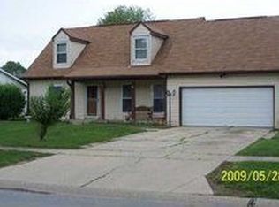 240 Yorktown Rd, Greenwood, IN 46142