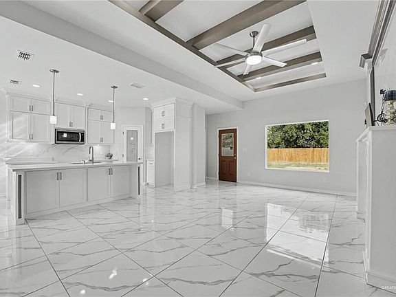 3rd image of 2901 Rudy Dr