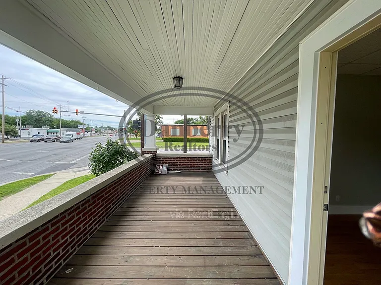 931 Tiffin Ave — Photo 16