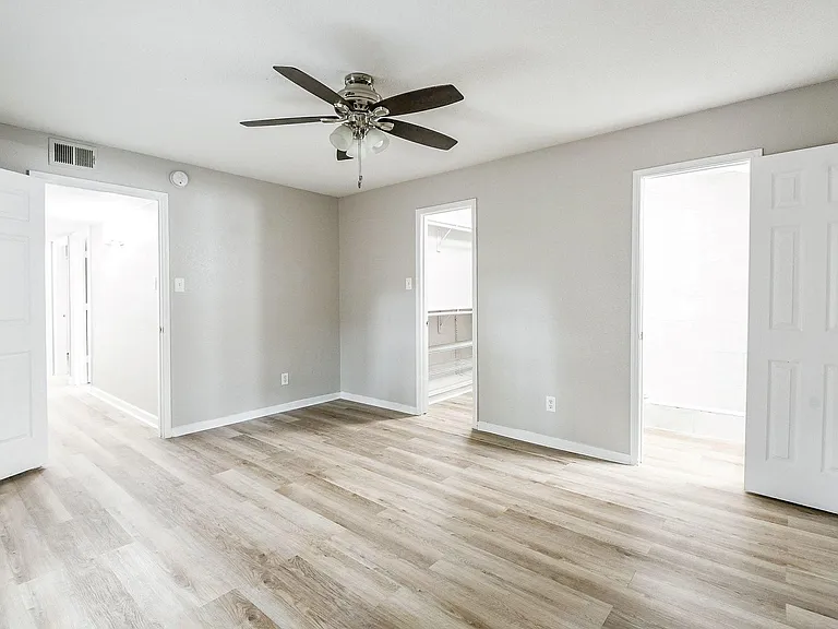 2585 Marilee Ln #3 — Photo 14