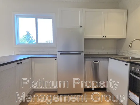 1001 2nd Ave NW, Calgary, AB
