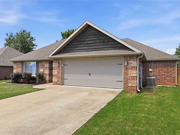 5th image of 1021 Sienna Dr
