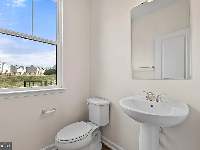 6045 Soho Way — Photo 16
