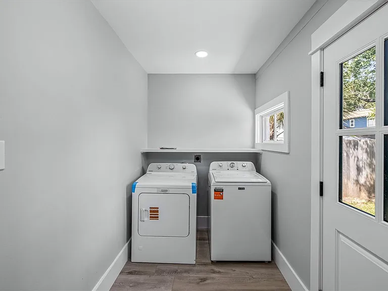 3406 Avenue Q 1/2 — Photo 20