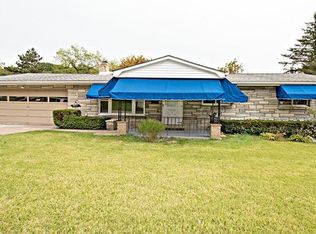 971 Roland Rd, Pittsburgh, PA 15221