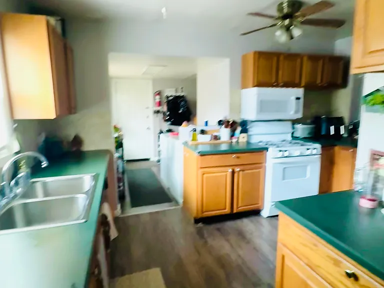 475 Hillview Rd — Photo 17
