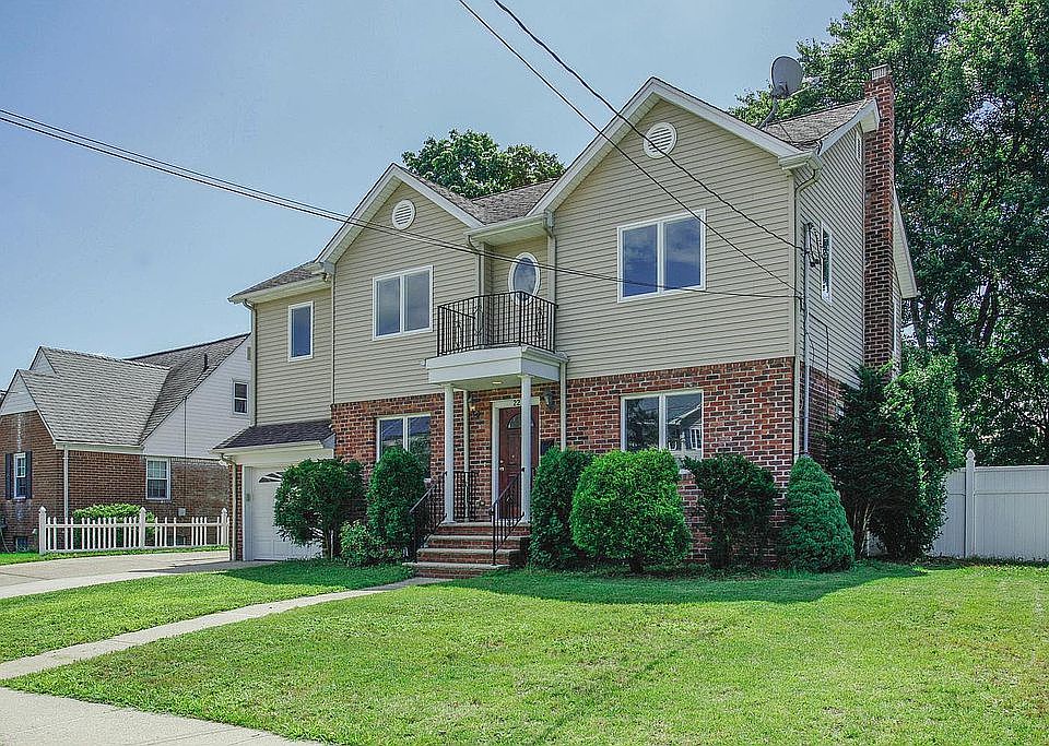 2nd image of 22 Taggart Way