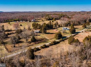 7694 Fairmeadow Ln, Catlett, VA 20119