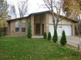 656 Elliott St, Longmont, CO 80504