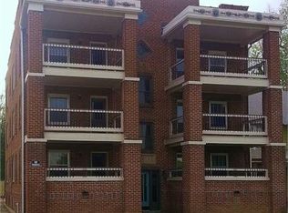 240 S 8th St APT 4, Salina, KS 67401