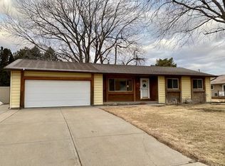 4306 Central Ave, Kearney, NE 68847