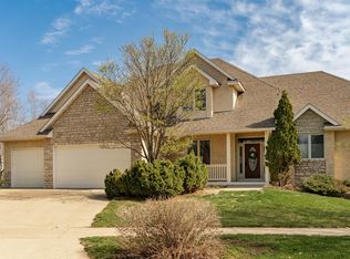 3130 Cassidy Dr NE, Rochester, MN 55906