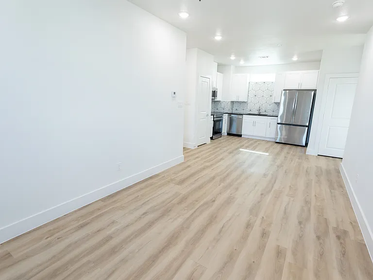 2505 Benbrook Blvd #502 — Photo 7