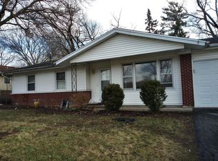 1237 Springdale Ln, Elk Grove Village, IL 60007