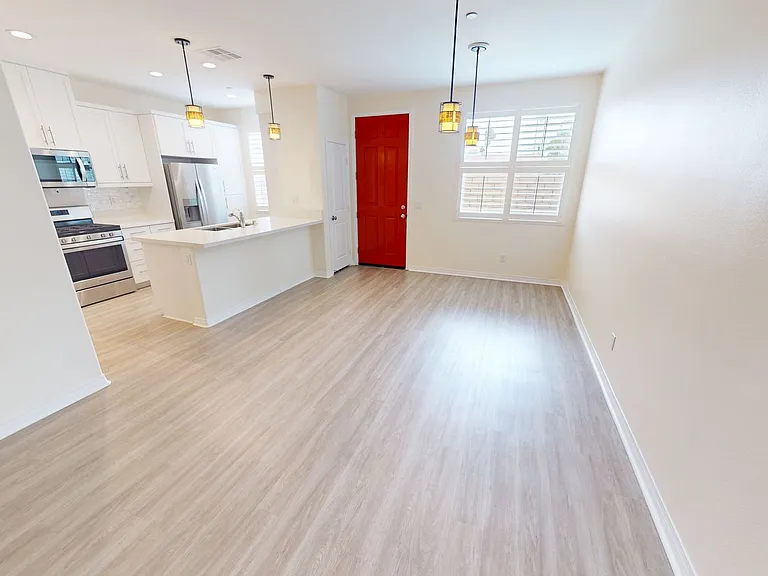 515 Surfbird Ln — Photo 10