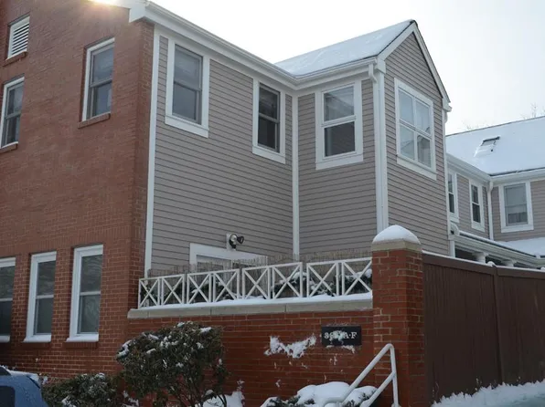 387 Neponset St APT A, Norwood, MA 02062