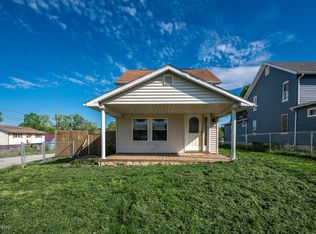 1008 Rayon Dr, Parkersburg, WV 26101