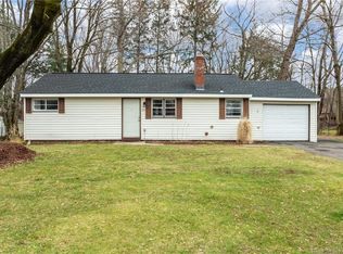 24 Worcester Rd, Vernon, CT 06066
