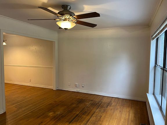 4th image of 4676 S Saint Louis Ave