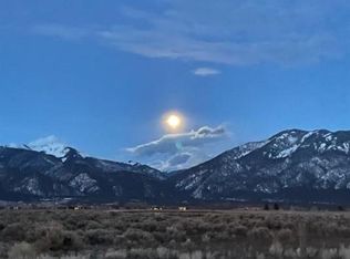 23 Route Du Soleil, Arroyo Seco, NM 87514