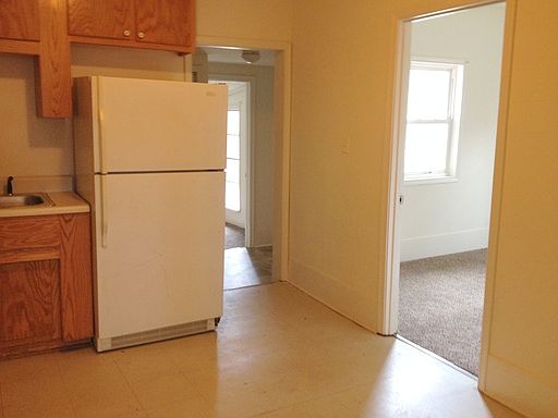 2nd image of 2305 Freeman St