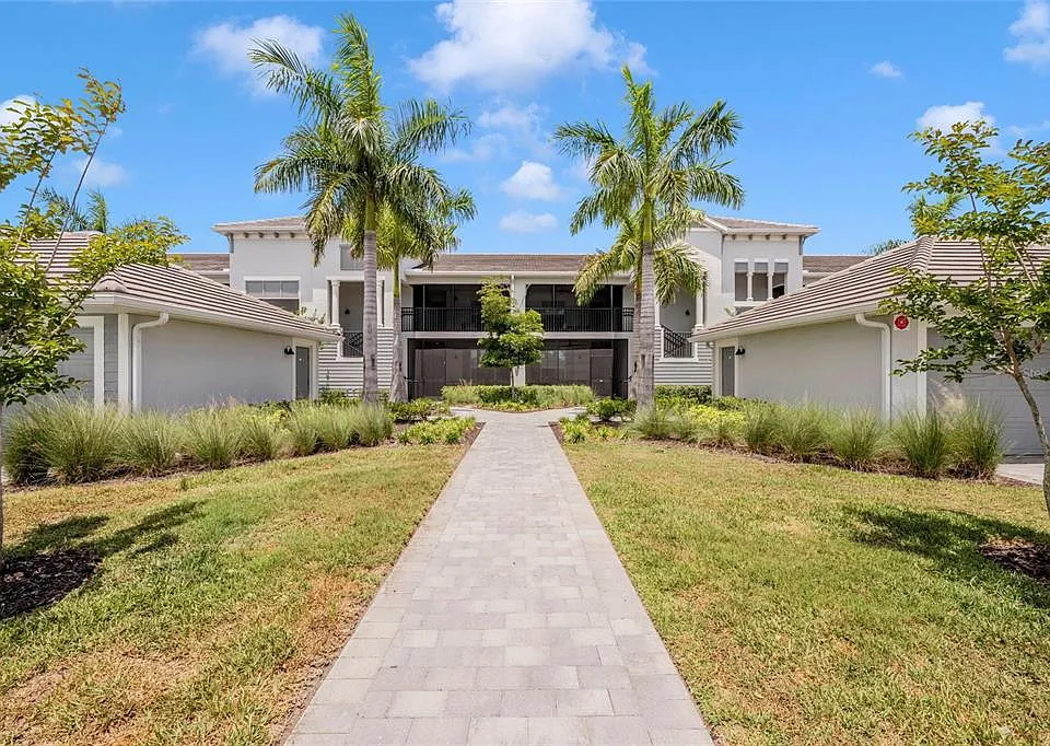 12470 Wellen Golf St #104