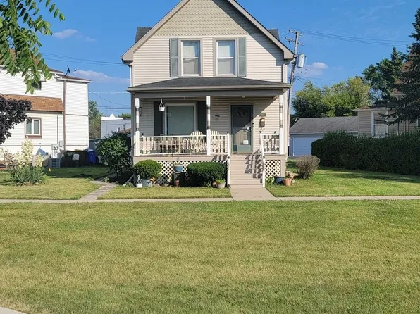 102 W 27th St, South Chicago Heights, IL 60411