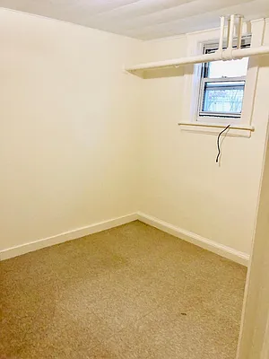 Rented by Halvatzis Realty | media 1