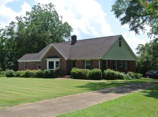 Avenue A SE, Valley, AL 36854